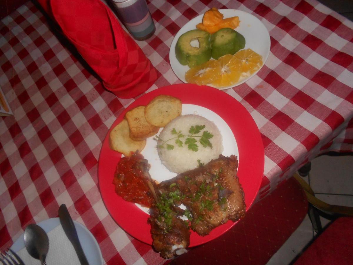 Riversand Hotel Kisumu Bagian luar foto